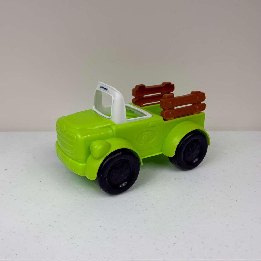 Fisher Price Little People Chicken Coop Truck Green Farm Truck RARE